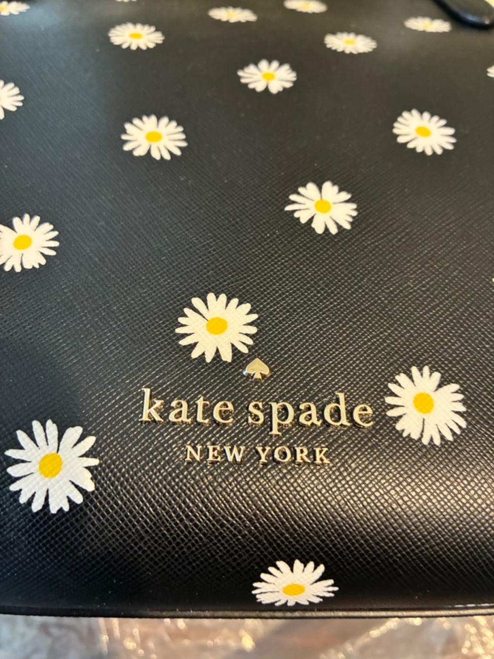 kate spade Black Daisy Print Tote with White and Yellow Flowers - Picture 4 of 7